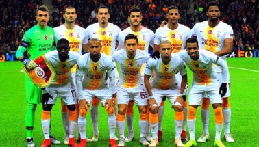 Porto'ya 3-2 yenilen Galatasaray,  Avrupa'ya devam ediyor