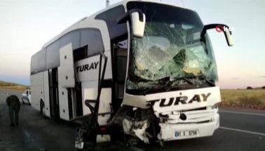Sivas'ta feci kaza: 2 Ölü Çok Sayıda Yaralı