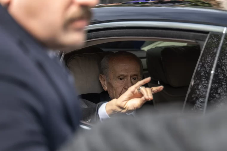 Ve Bahçeli'den 2 ay sonra ilk görüntü: Herkes rahat bir nefes aldı