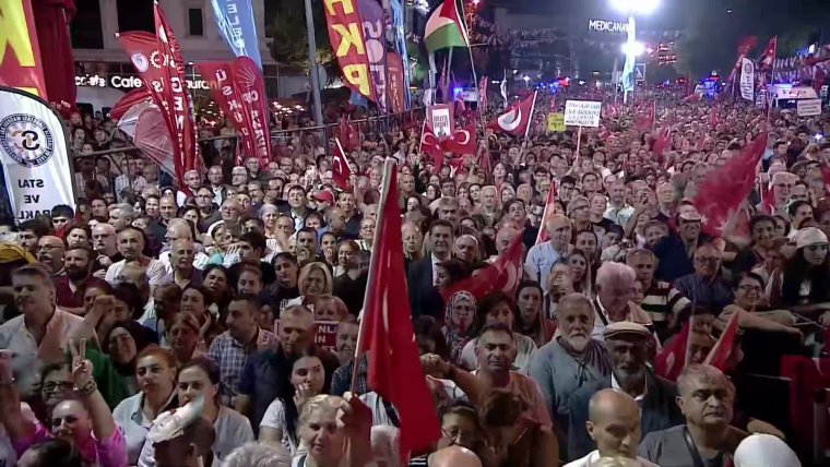 Özgür Özel’den olay iddia: 'Erdoğan Filistin’i Trump’a terk ediyor'