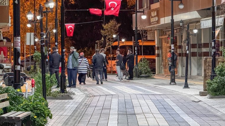 Son haber: İstanbul'da da hissedilen bir deprem daha oldu
