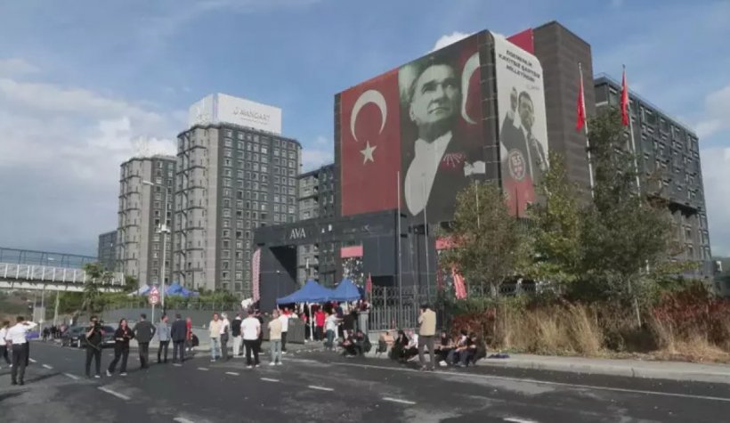 Son dakika: CHP İstanbul İl Başkanlığı binasına el konulması talebi