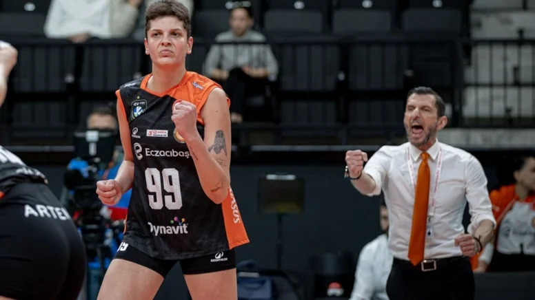 Ebrar Karakurt'tan Galatasaraylıları kızdıran paylaşım