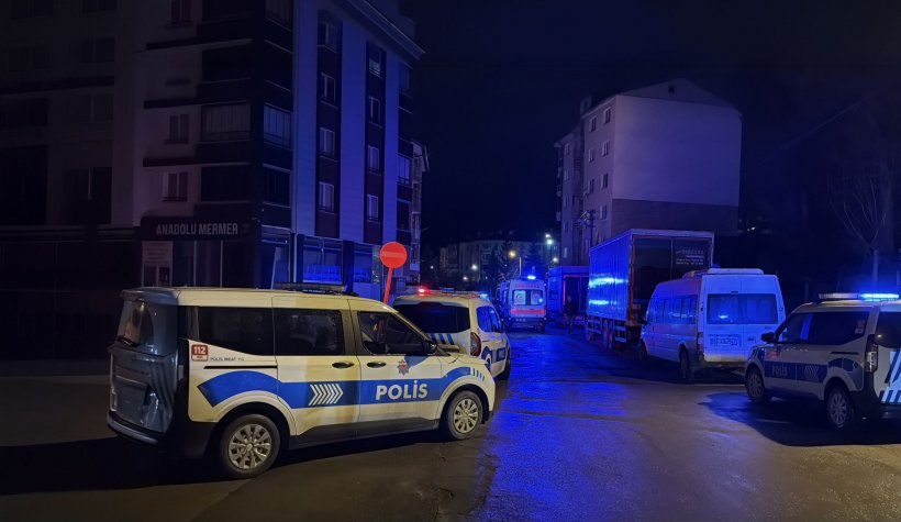 Sivas’ta aile faciası: 15 yaşındaki çocuk babasını ve ağabeyini öldürdü